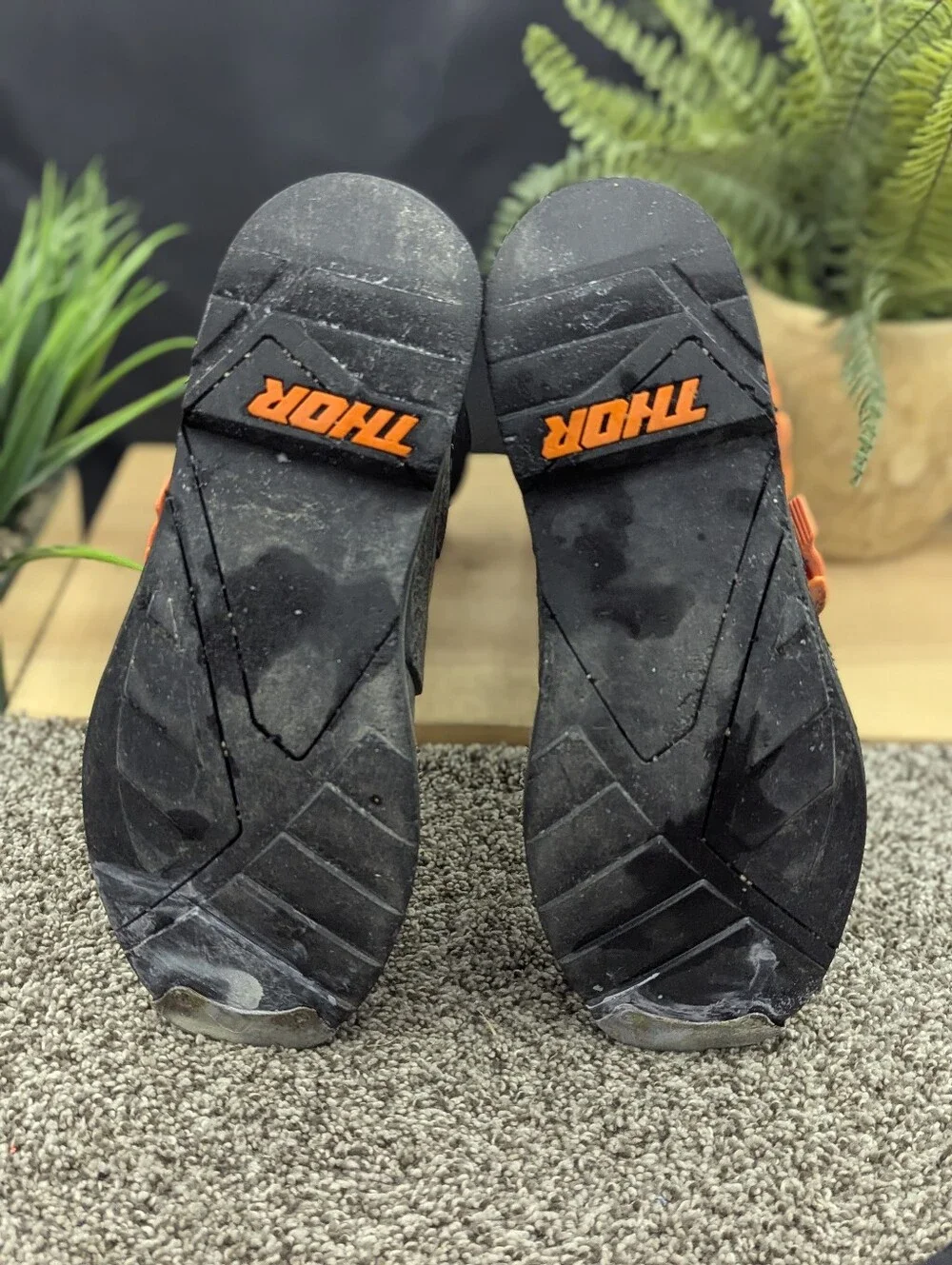 Thor Blitz XP Youth/Mens Size 7 Motocross Boots Black Metal Toe Guards